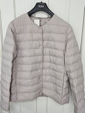 Uniqlo Ultra Light Down Compact Padded Jacket